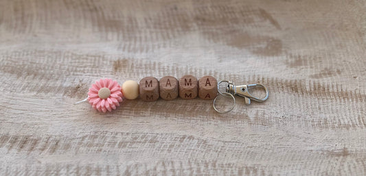 Mama key chain with pink flower